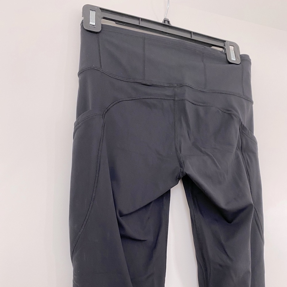 Lululemon All The Right Places Crop - Size 6